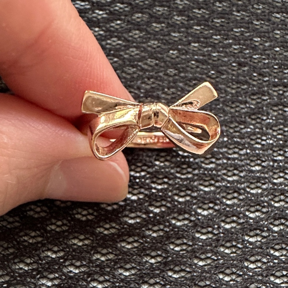 Gold Bow Ring